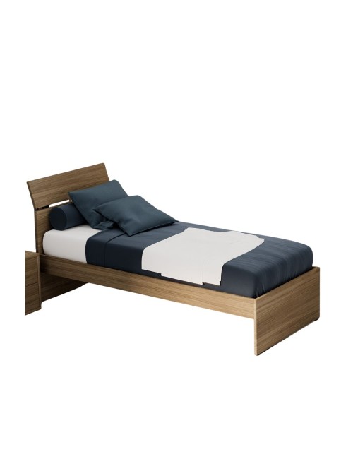 Letto singolo in legno colore noce naturale